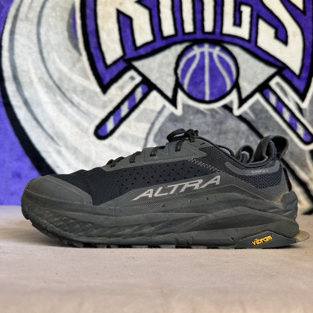 Altra Black Athletic Running Shoe